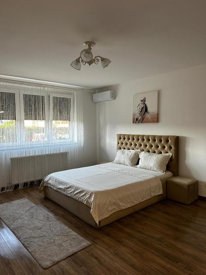 Anastasia Apartament Apartamento Oradea Exterior foto